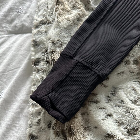 Activewear Women's Black Half Zip - Picture 2 of 5